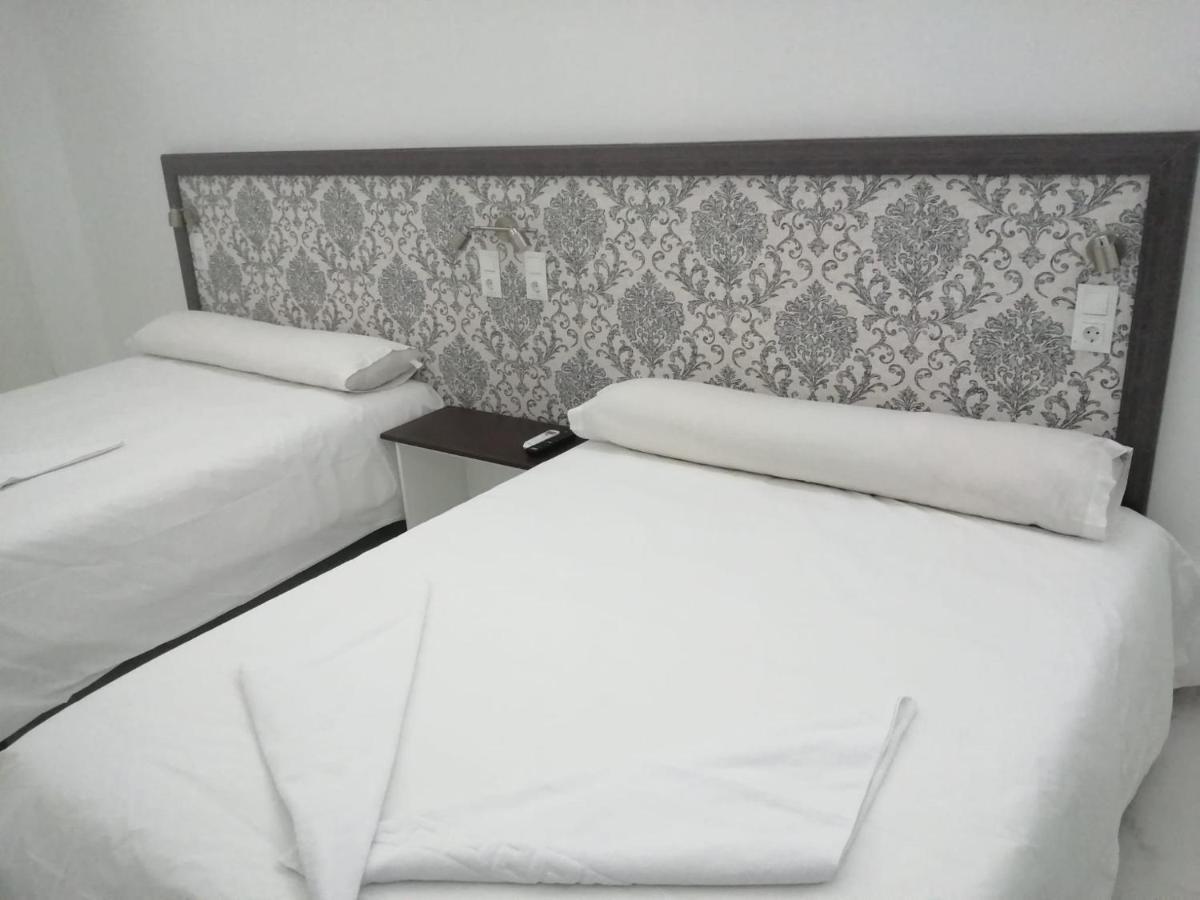 Hello Home Feria Madrid Bagian luar foto